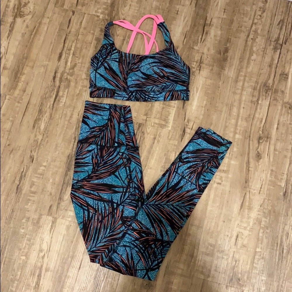 Lululemon Wunder Under leggings & Energy Bra